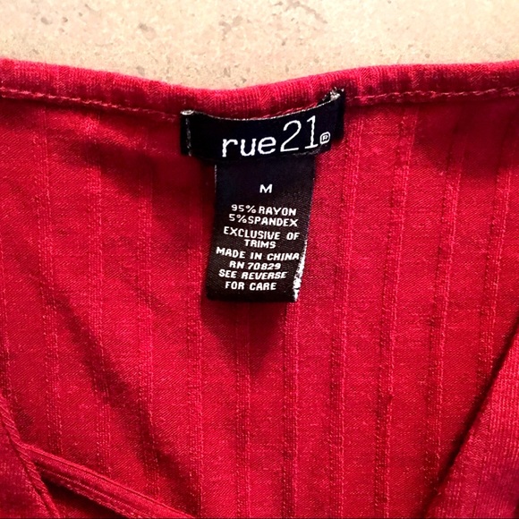 Rue 21 burgundy tank with criss cross drawstrings - Picture 3 of 4